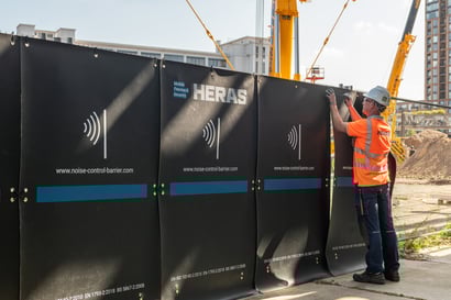 Plaatsing Noise Control Barriers op bouwhekken